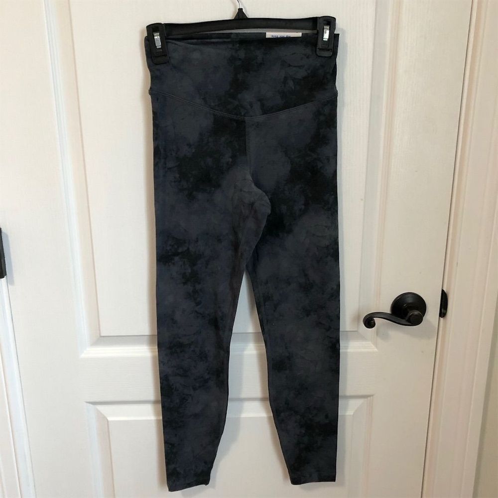 Old Navy Women's Marble Dye High-Rise Leggings Size Small Activewear New